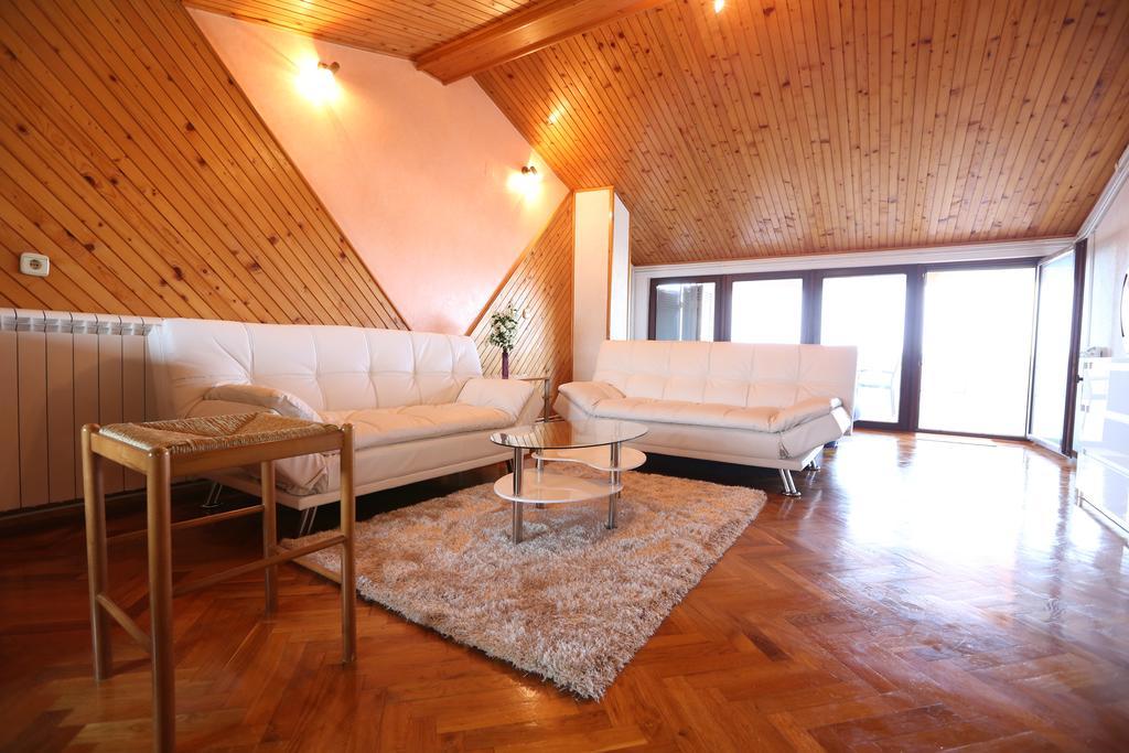 Apartments Sasha بولا الغرفة الصورة