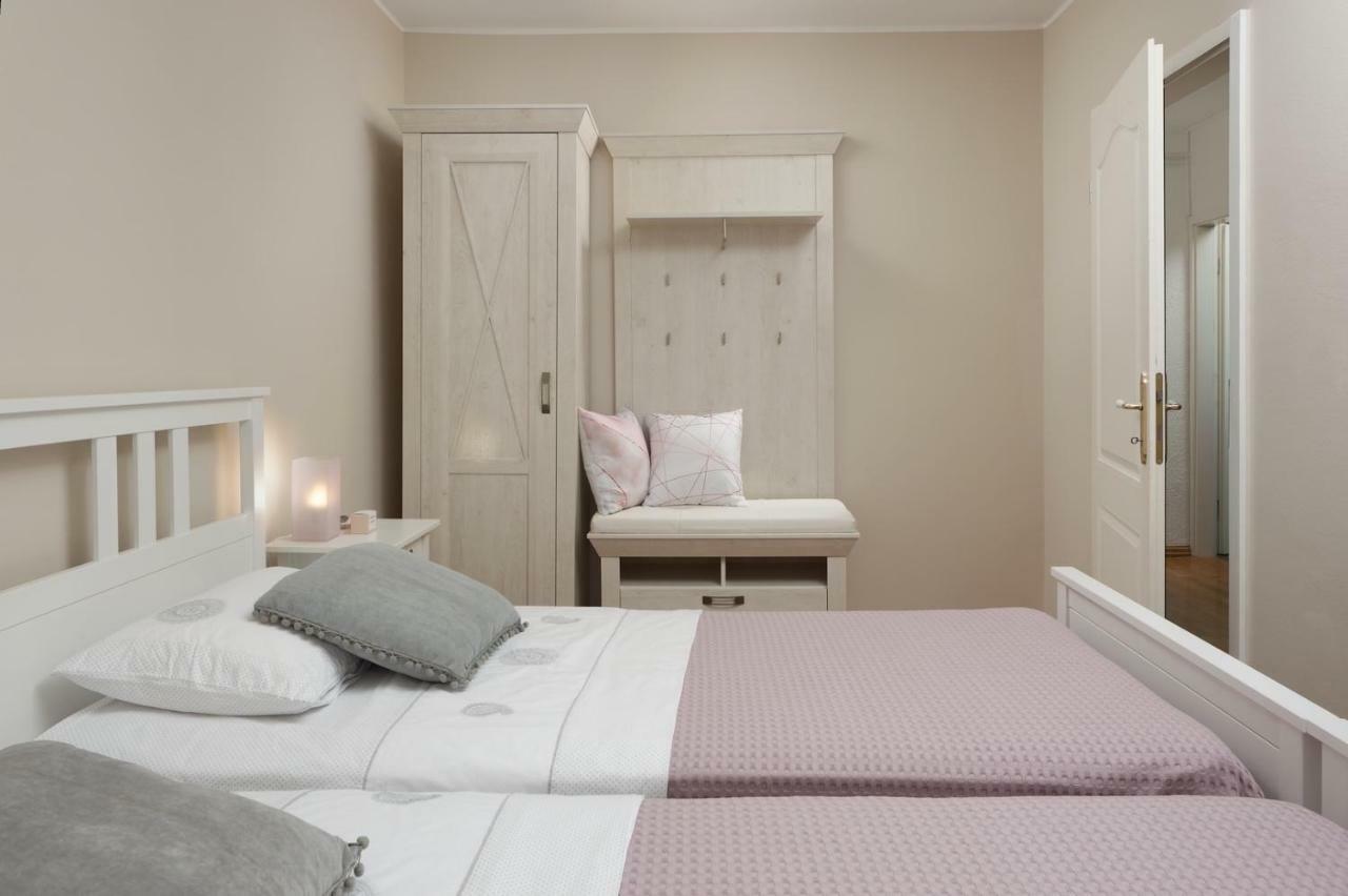 Apartments Sasha بولا المظهر الخارجي الصورة